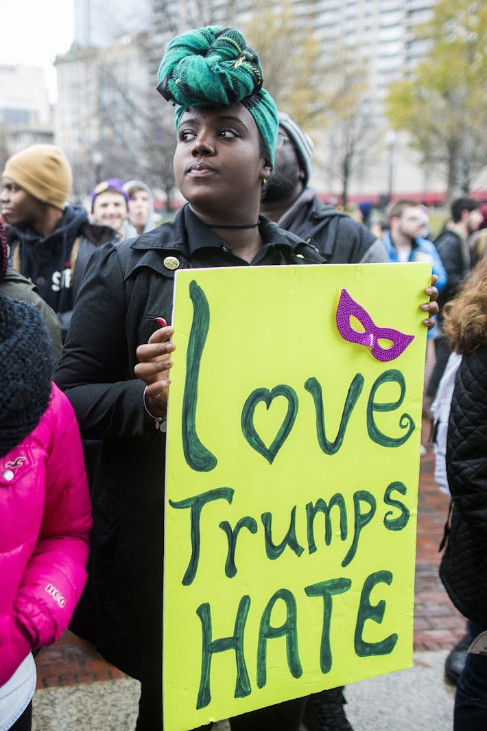 25 Women's March Sign Ideas That Focus on the Future