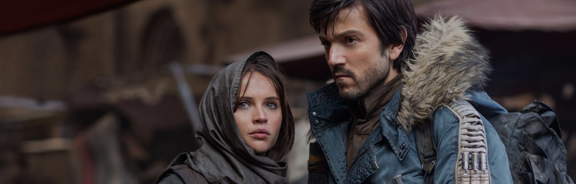 Jyn Erso and Cassian Andor&#39;s Romance Stole the &#39;Rogue One&#39; Show