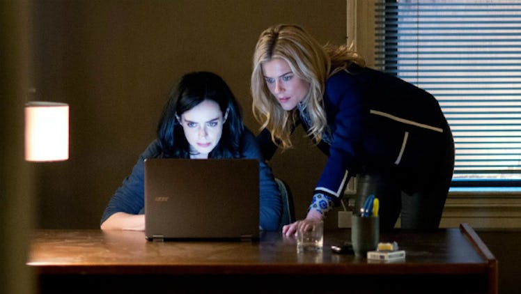 Jessica and Trish in 'Jessica Jones.'