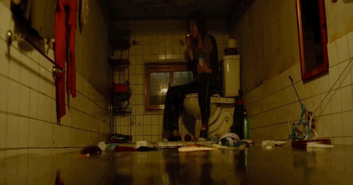 Image result for पैरासाइट movie scene