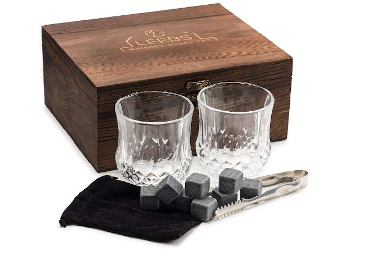 LEEBS Premium Whiskey Stones Gift Set