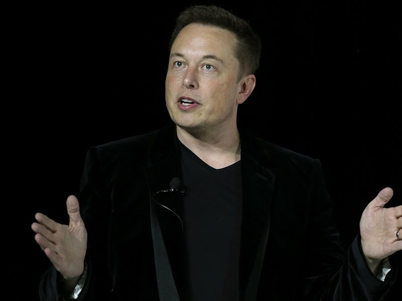 Elon Musk explaining why he doesn't want to put lasers on self-driving Tesla cars with spread arms