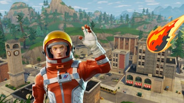 Lots of 'Fortnite' players think an asteroid is about to destroy Tilted Towers.