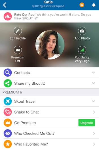 Skout Is More Popular Among Singles Than Tinder -- But Why?
