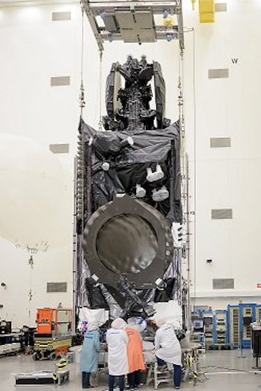 Intelsat 35e getting ready for launch. 