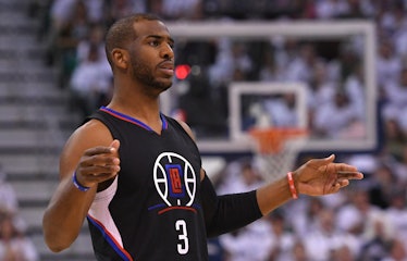 Chris Paul during a match in a black jersey