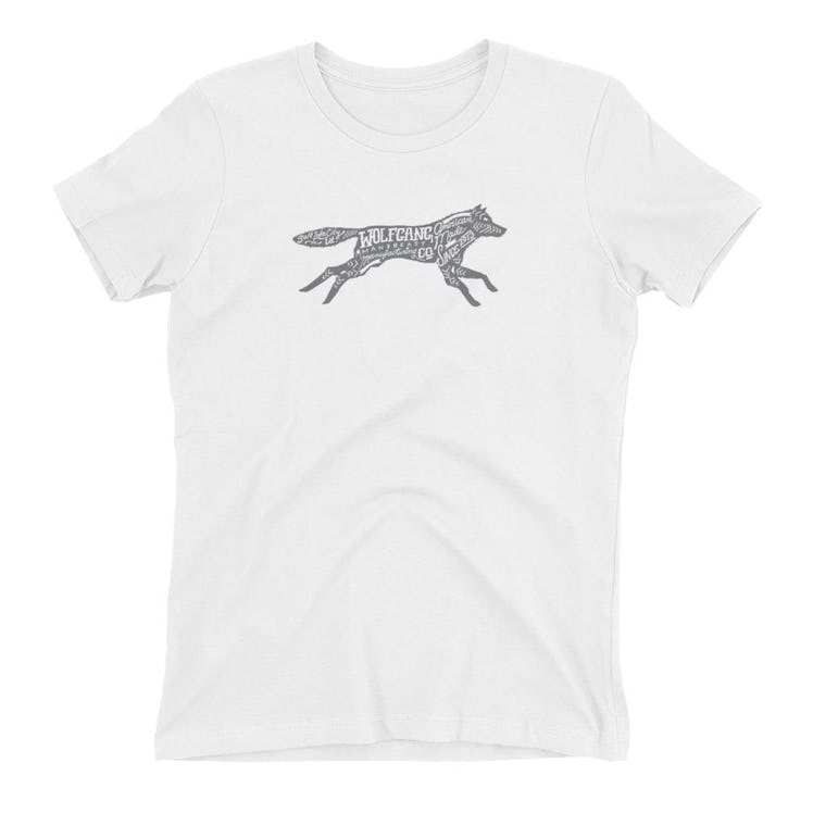 A white T-shirt with a wolf on it.