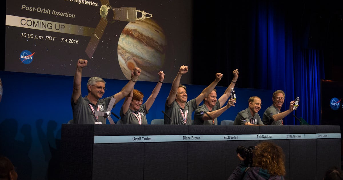 How NASA Plans News Conferences