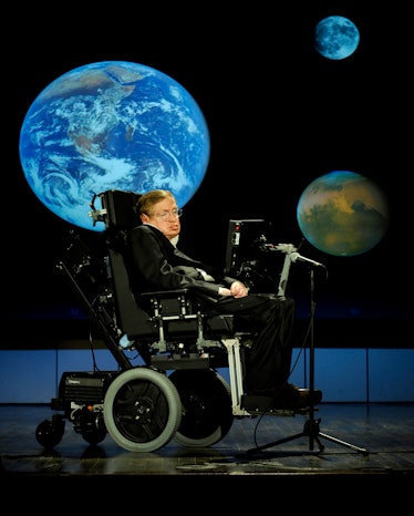 Stephen Hawking NASA 50th (200804210001HQ)