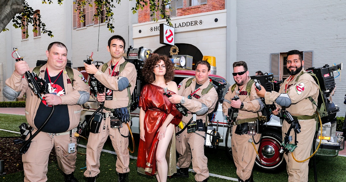 How 'Ghostbusters' is Fighting — and Fighting to Win Over — Petulant ...