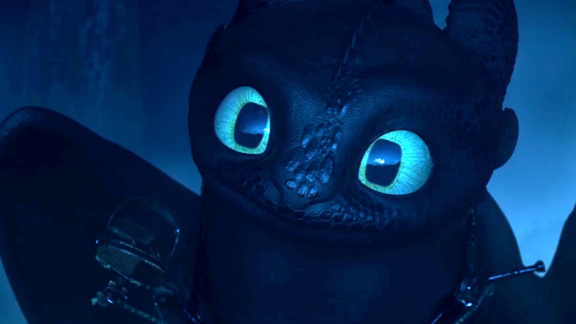 How To Train Your Dragon 3 Trailer 2proves Toothless Is Bad At Flirting