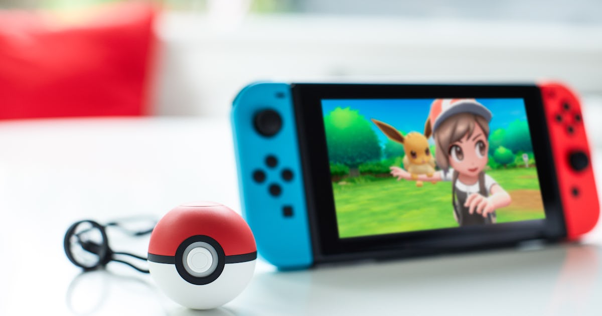 Pok mon Let s Go vs. Pok mon GO 5 New Features For the Switch Game