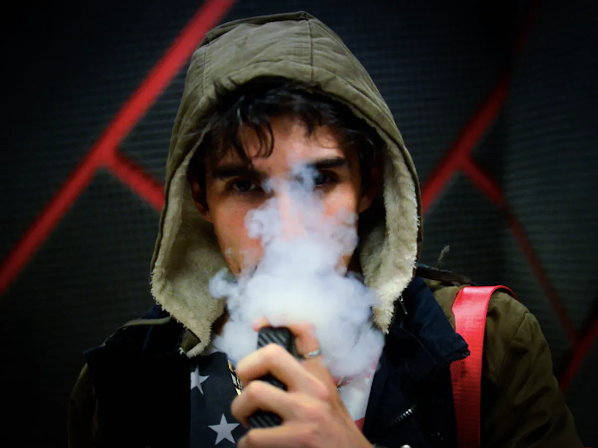 Juul: "Excessively High" Nicotine in Pods Is Toxic to Cells, Says Scientist Juul: "Excessively High" Nicotine in Pods Is Toxic to Cells, Says Scientist