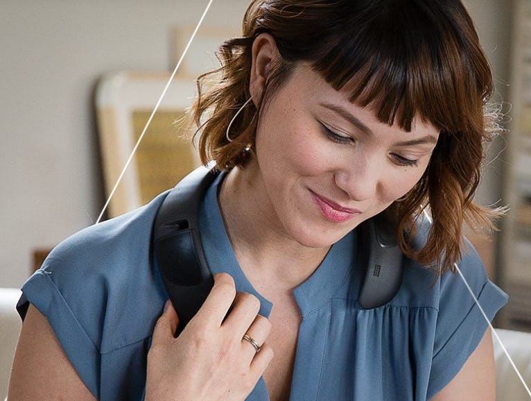 極美品‼️BOSE SoundWear Companion speaker Bose SoundWear Companion Speaker - Black : Amazon.co.uk