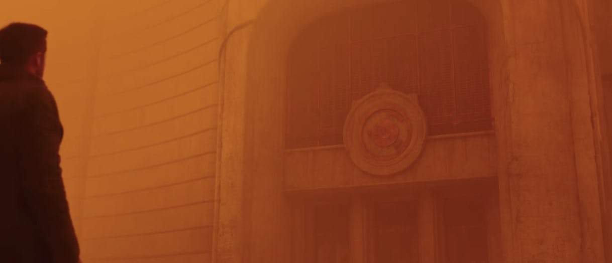 Is Deckard Living in the Bradbury Building in 