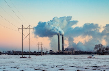 coal power plant pollution smoke stacks