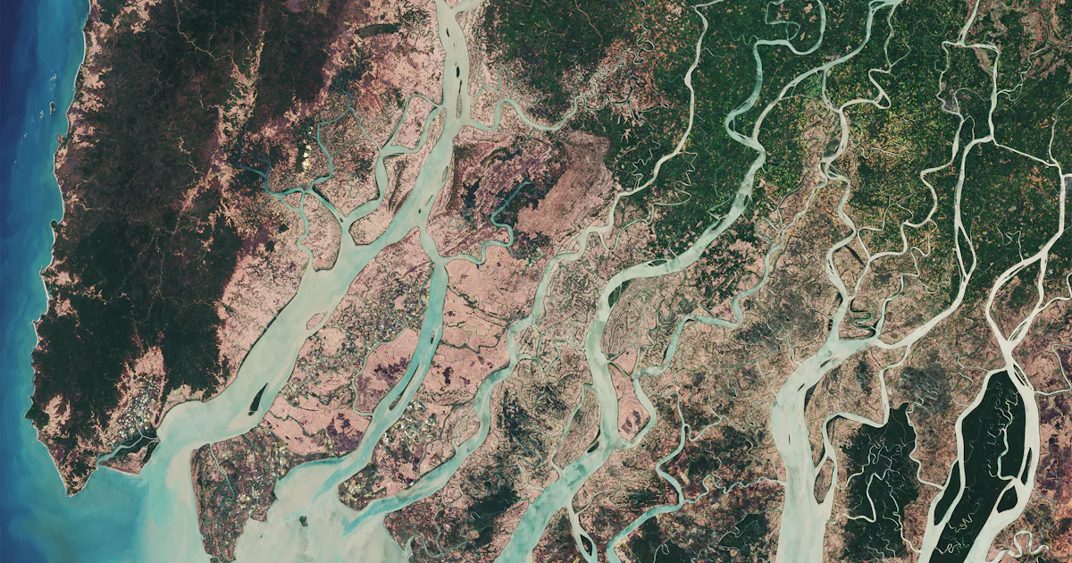 NASA Satellite Reveals That Earth Has 44 Percent More Rivers Than Expected