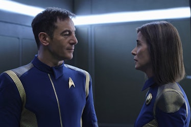 Admiral Cornwell and Captain Lorca on 'Star Trek: Discovery'