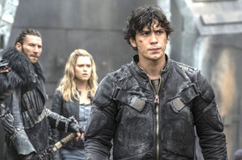 Roan, Clarke, and Bellamy in 'The 100' Season 4 "We Will Rise" 