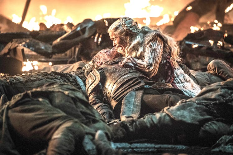 Daenerys Targaryen mourns Jorah at the Great Battle of Winterfell