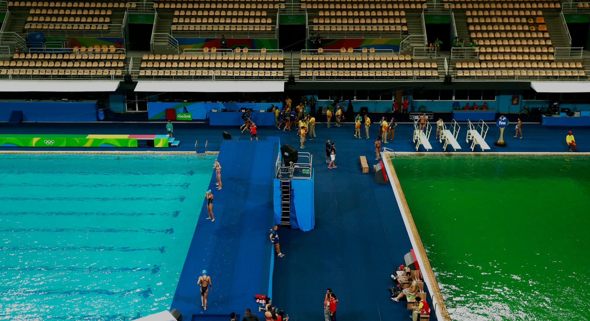 4 Theories Why The Olympic Diving Pool Suddenly Turned Green 4 Theories Why The Olympic Diving Pool Suddenly Turned Green