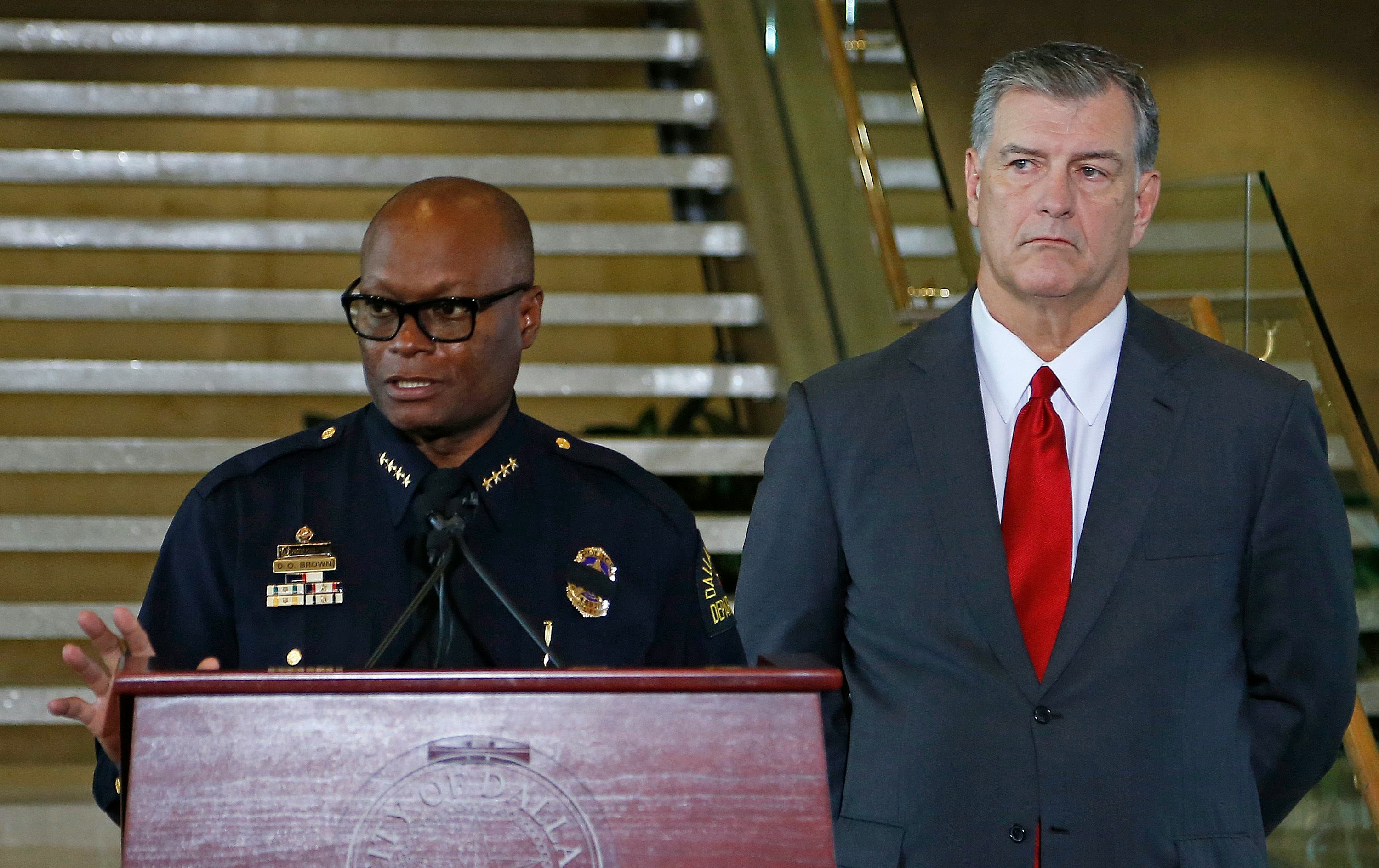 7 Police Officers Wounded, 5 Dead In Dallas Sniper Attack