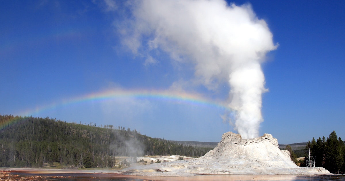 Everything You Need to Know About the Yellowstone Volcano
