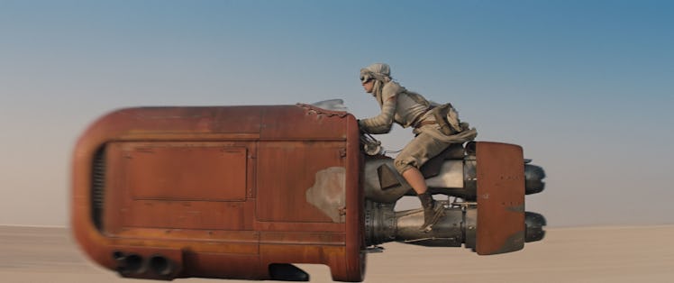 Rey on Jakku in 'Star Wars: The Force Awakens'