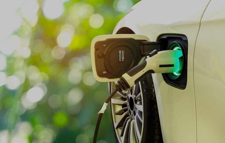 Electric cars could pose a major environmental challenge if firms don't act