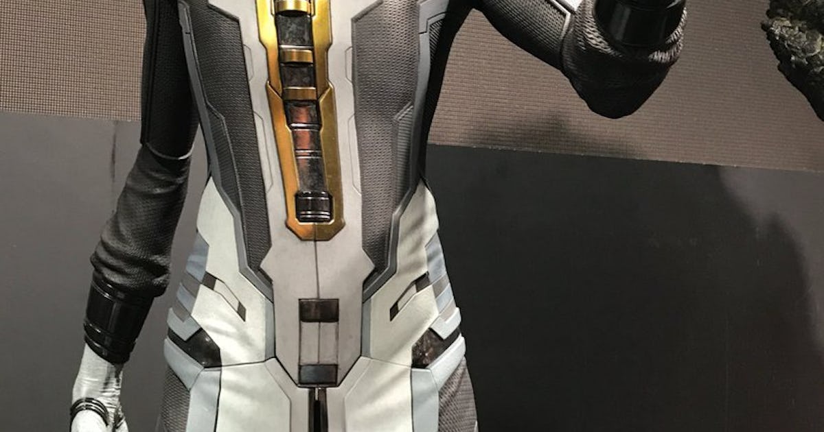 Ebony maw infinity war deals