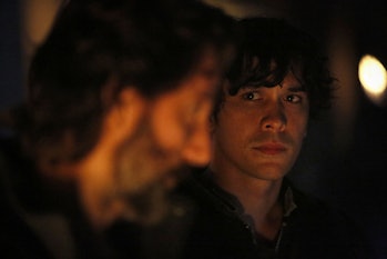 Bob Morley and Henry Ian Cusik in 'The 100'