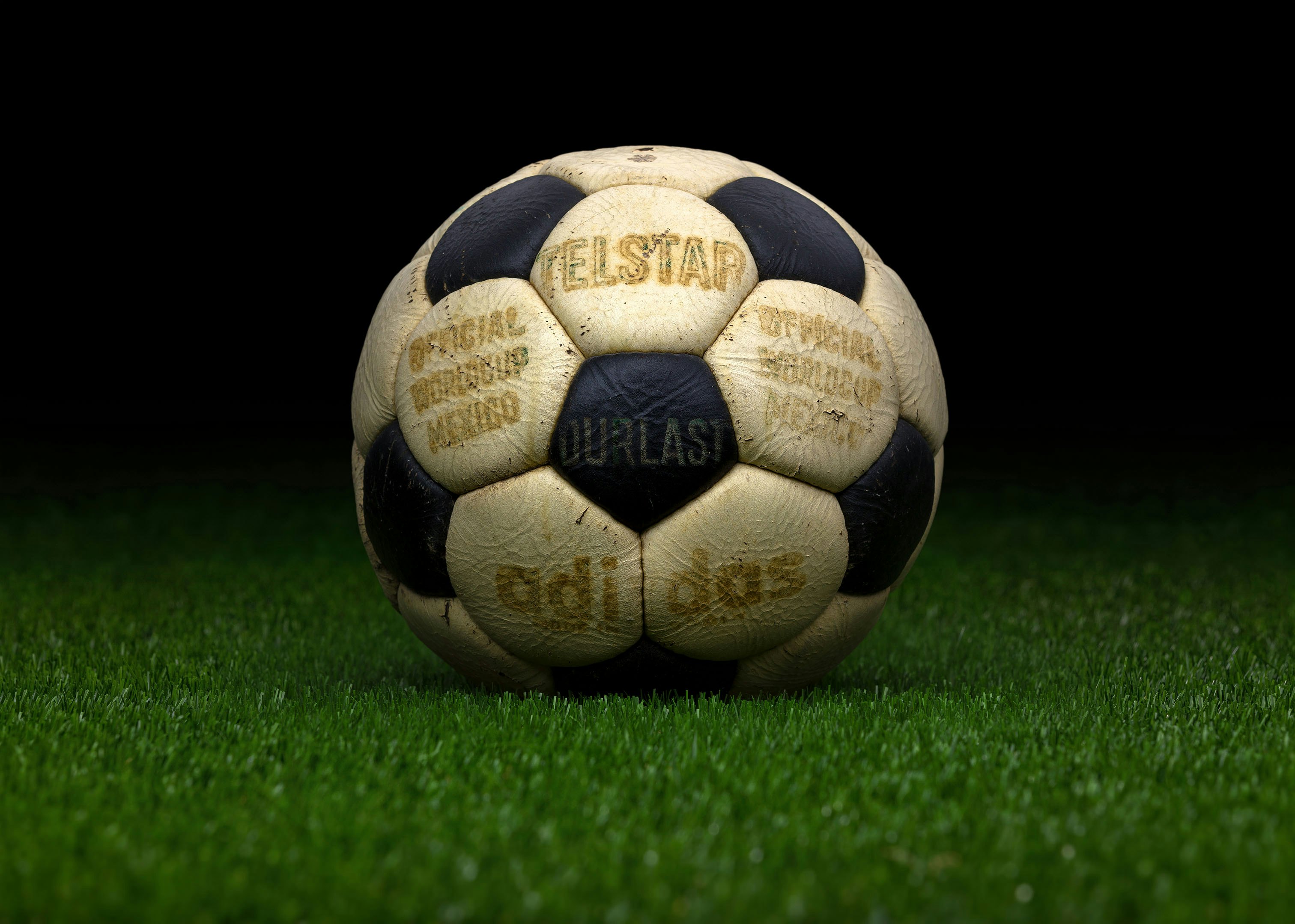 buckminster soccer ball