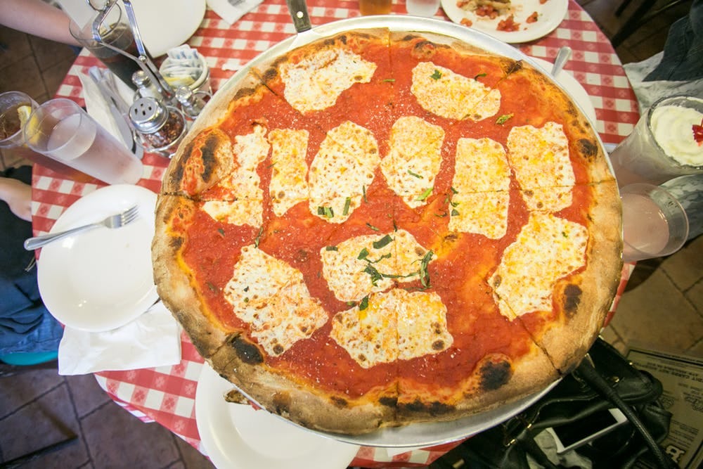 New York WaterMaker Claims Chemistry Can Make New York-Style Pizza Crust