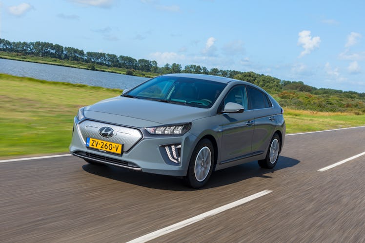 Hyundai Ioniq Electric in motion.