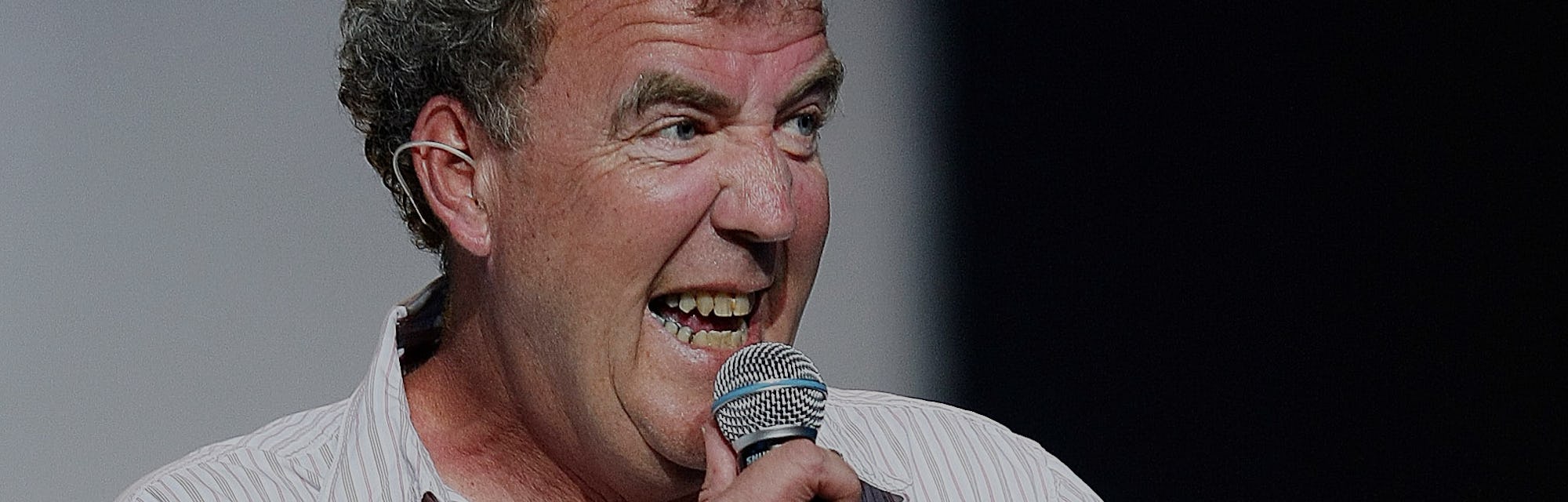 Elon Musk Slammed As Petulant By Jeremy Clarkson Over Tesla Dispute Elon Musk Slammed As Petulant By Jeremy Clarkson Over Tesla Dispute