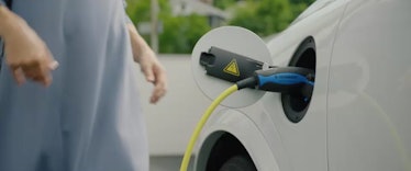 Volvo is getting serious about electric vehicles.