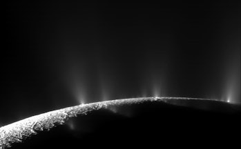 Icy plumes on Enceladus
