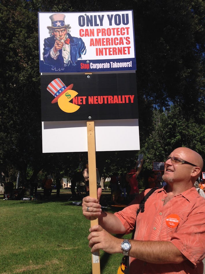 10 Signs Perfect for the Net Neutrality Protests Today