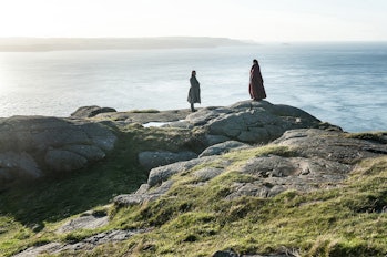 VArys and Melisandre in 'Game of Thrones' Season 7