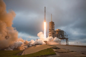 Falcon 9 and Dragon lift off from Launch Pad 39A for CRS-10