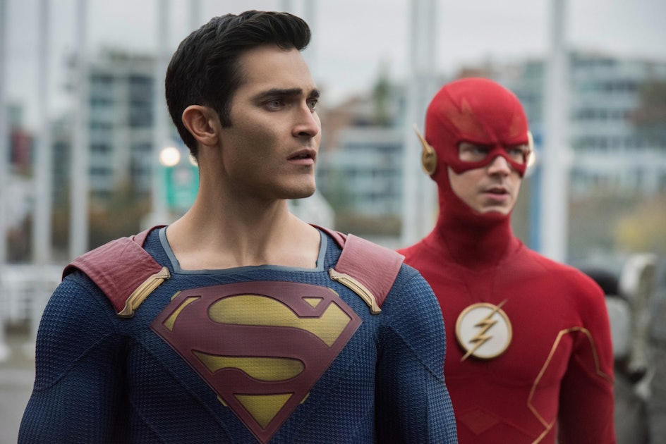 Arrowverse CW renewals will stage a unique post"Crisis" crossover in 2020