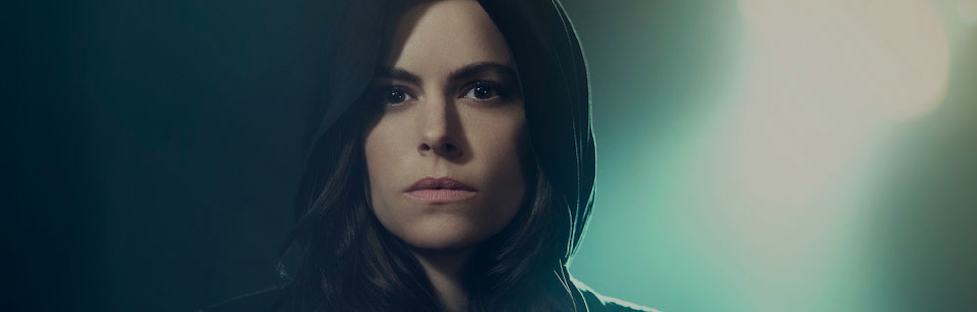 Emily Hampshire Is So Good In 12 Monkeys It Makes Us Forget
