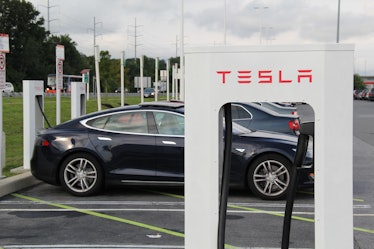 A Tesla supercharger in action.