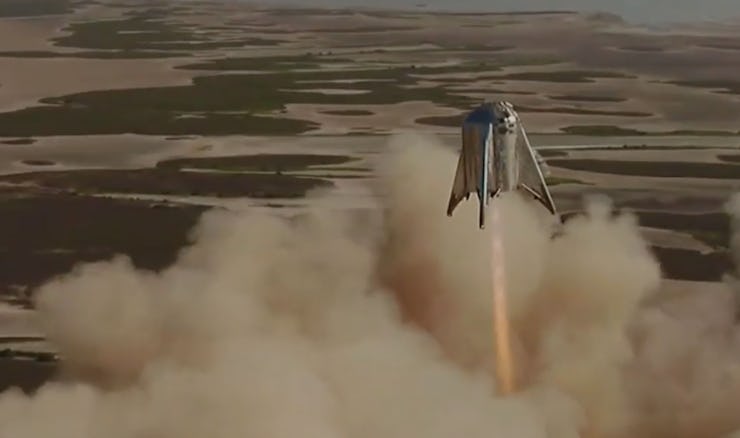 SpaceX's Starhopper blasting through clouds