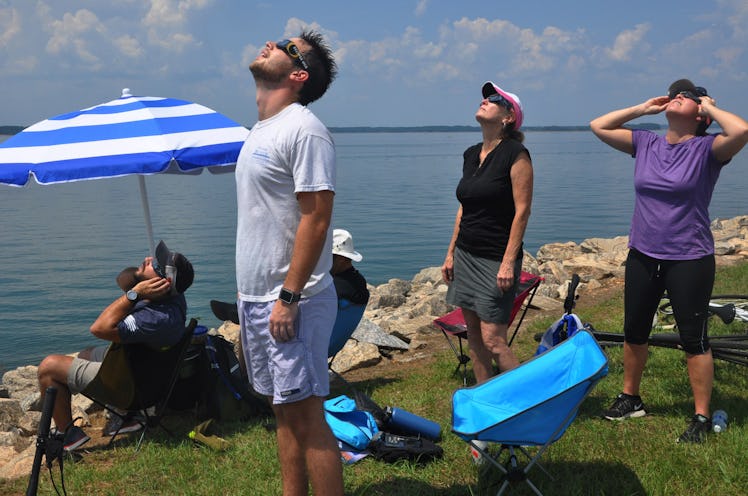 Total solar eclipse passes directly over Hartwell Dam