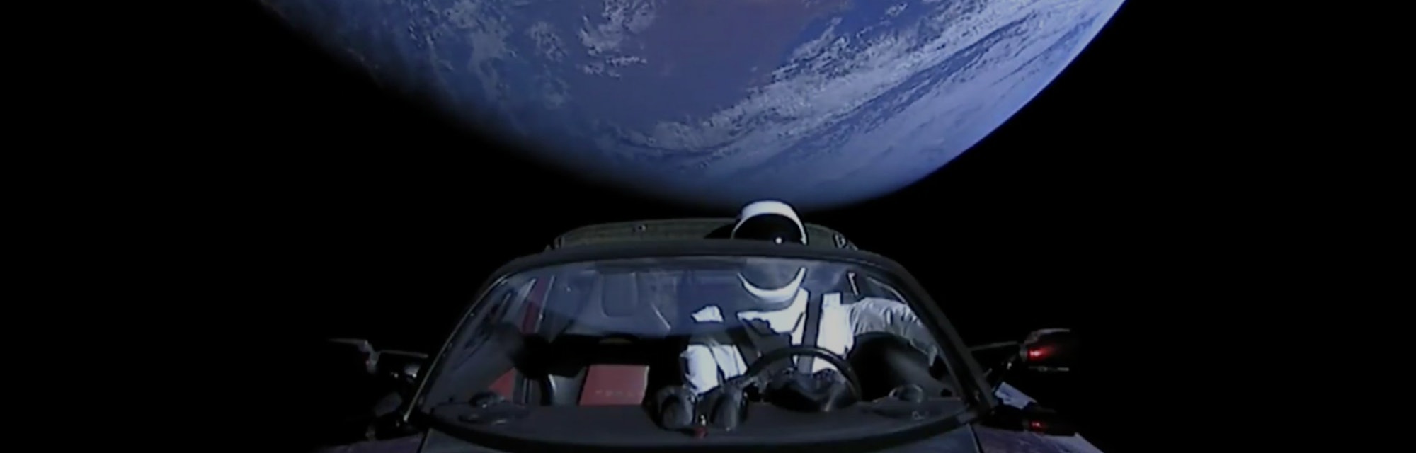 Falcon Heavy Elon Musk S Tesla And Starman Spotted In Space