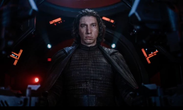Star Wars 9' Leaks: New Villain Rumors May Reveal a Kylo Ren Twist
