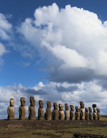The 15 Moai