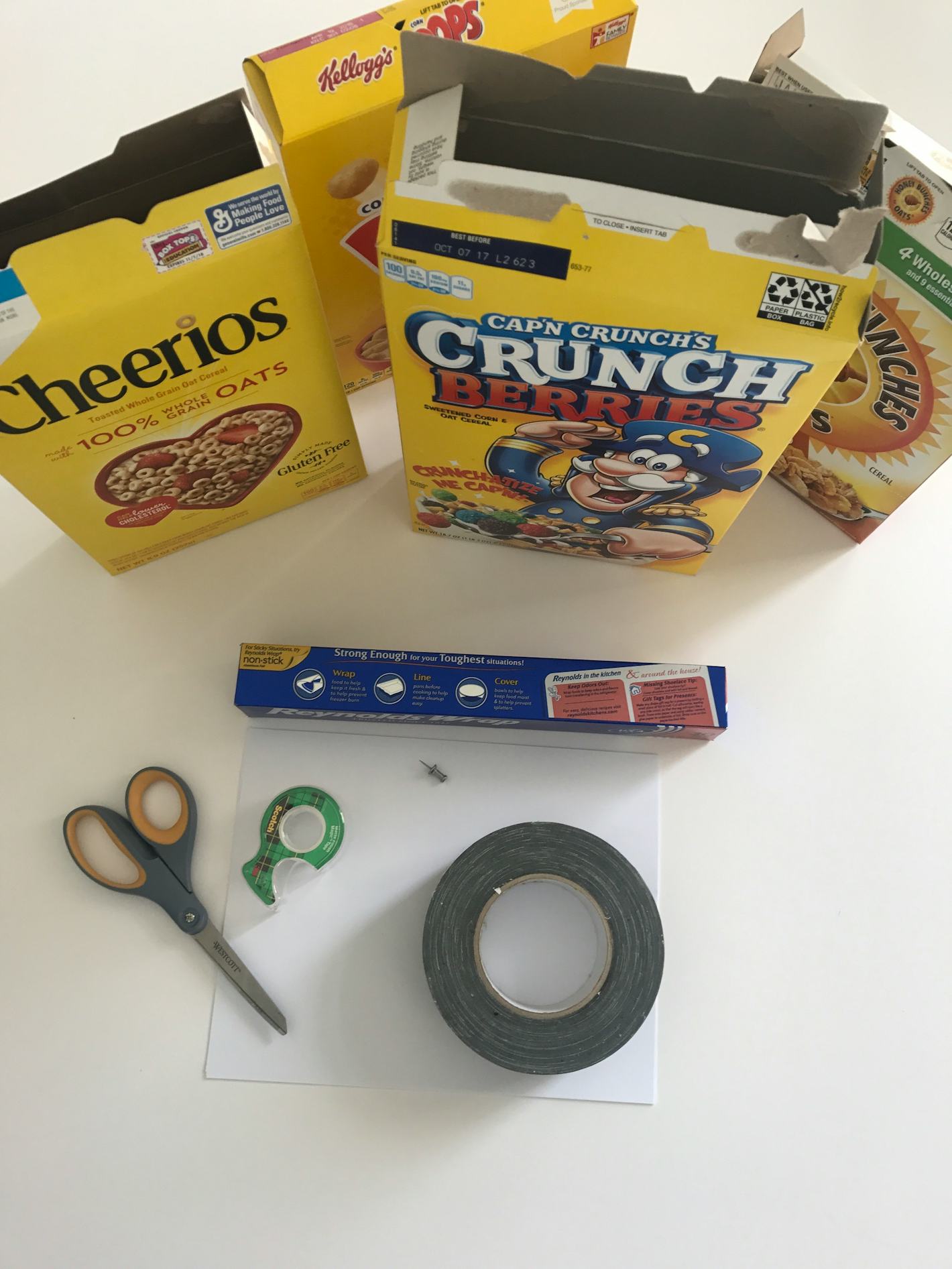 How to Make a Super LastMinute Eclipse Viewer With a Cereal Box