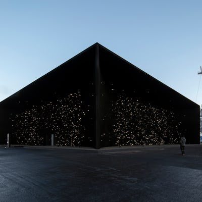 The Winter Olympics pavilion painted in Vantablack VBX2 